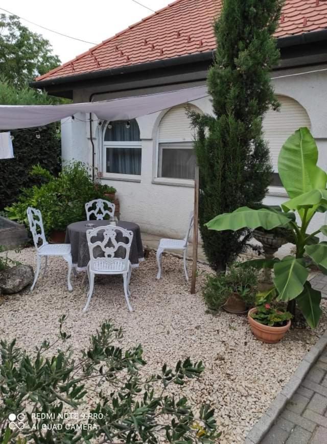 Harkány Lavendel Apartman מראה חיצוני תמונה